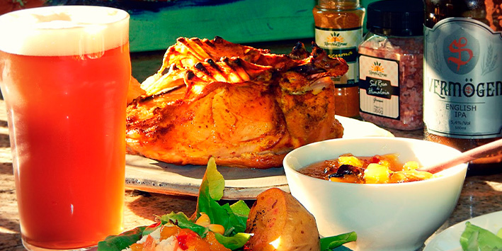 Frango assado no sal grosso do Himalaia com Crcuma